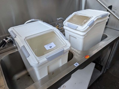 Lot 27 - 4 ingredients bins with clear lids