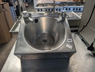 Lot 256 - 39cm stainless steel hand basin with tap