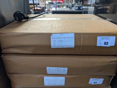 Lot 83 - 2 boxes of 500 frosted plastic carrier bags...