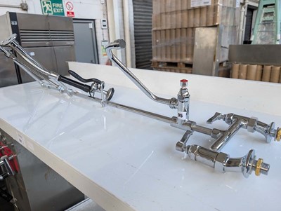 Lot 95 - Pre Rinse tap set