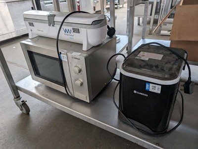 Lot 323 - Domestic microwave, small ice machine and...