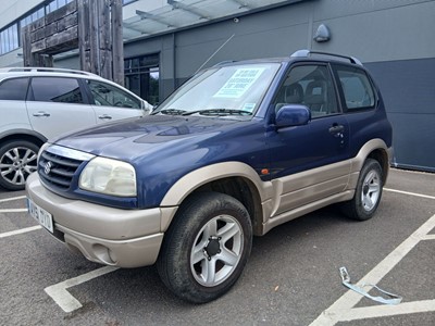 Lot 4003 - (AY51 DYD) 2001 Suzuki Grand Vitara 16V SE...