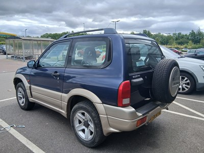 Lot 4003 - (AY51 DYD) 2001 Suzuki Grand Vitara 16V SE...