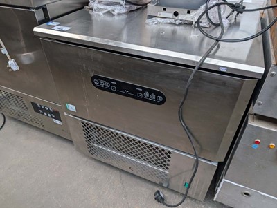 Lot 369 - 75cm undercounter blast chiller
