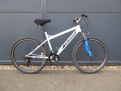 Lot 4033 - Pulsar DRB white mountain bike