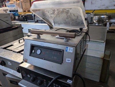 Lot 132 - 47cm Busch Ultra 410 heat sealing machine