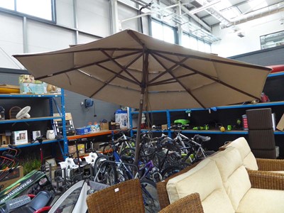 Lot 4045 - Heavy duty fold-up garden parasol