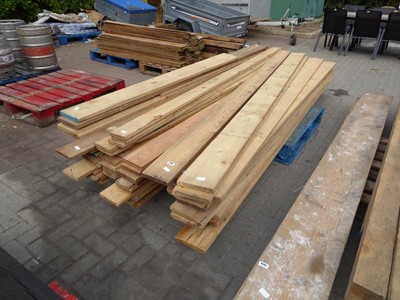 Lot 4148 - Pallet containing an assortment of timber in...