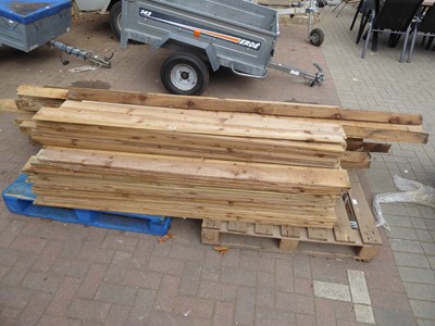 Lot 4153 - Pallet containing a quantity of ship-lap...