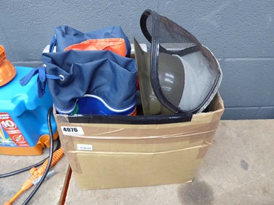 Lot 4076 - An assortment of protective gear to include...