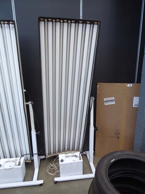 Lot 4117 - A Suntime 240 volt sunbed with control panel box