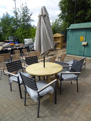 Lot 4169 - Timber slatter garden table with 4...