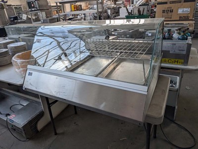 Lot 506 - 106cm bench top heated food display
