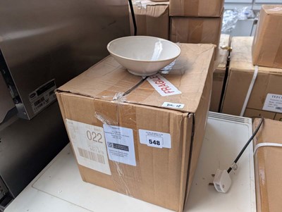 Lot 548 - Box containing 12 19.5cm bowls