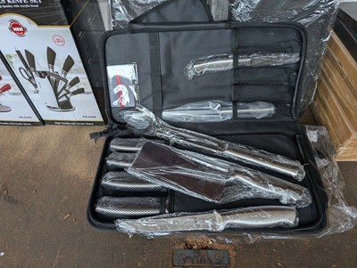 Lot 574 - 9 piece Samurai Japanese style knife set in...