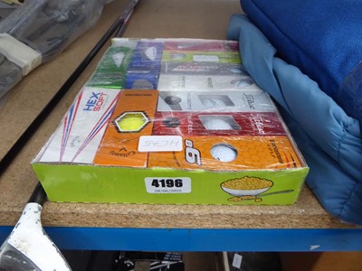Lot 4196 - Assorted golf balls inc. Titleist, Calloway etc