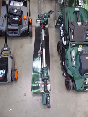 Lot 4244 - Webb cordless pruning saw with extension pole...