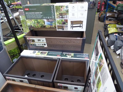 Lot 4251 - Keter Deco elevated garden bed, Keter Deco...