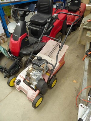 Lot 4296 - Wolf Garten UV35B push-powered rotary mower...