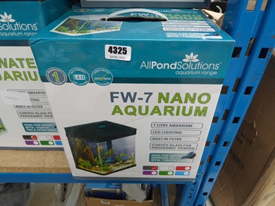 Lot 4325 - AllPondSolutions FW-7 Nano aquarium