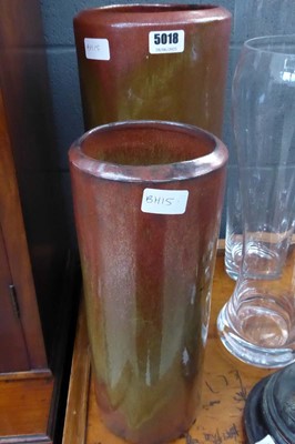 Lot 5018 - 2 graduated glazed vases