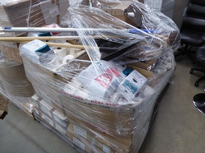 Lot 4366 - Pallet containing large assortment of cleaning...
