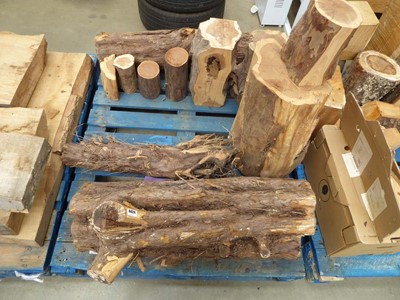 Lot 4424 - Pallet containing a qty of yew wood logs