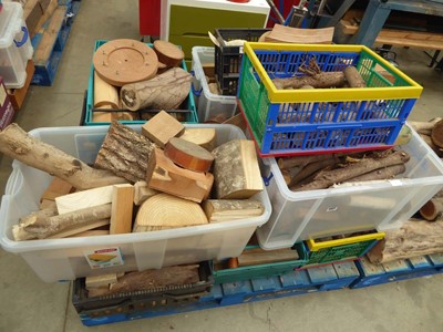 Lot 4427 - Pallet of various boxes of wood turning blanks...