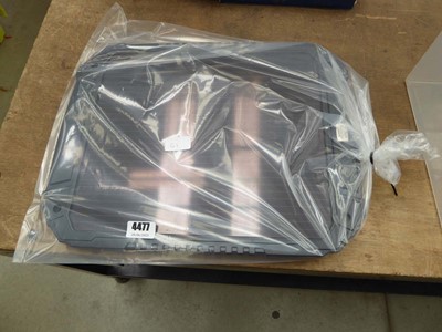 Lot 4477 - AA 4.8W solar charger