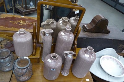 Lot 5135 - 6 Pink glaze vases and jugs