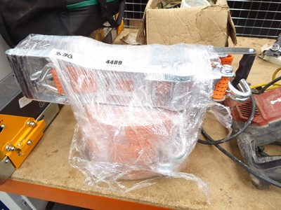 Lot 4489 - 3 large ratchet straps
