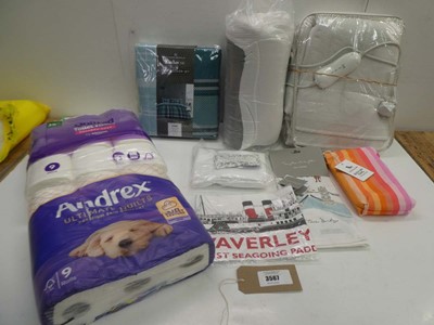 Lot 3567 - King duvet set, memory foam pillow, electric...