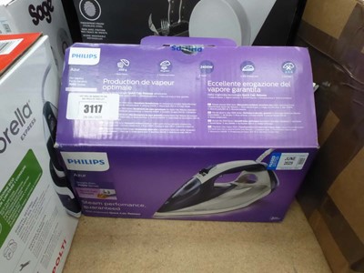 Lot 3117 - Philips Azur iron
