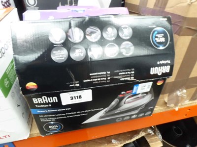 Lot 3118 - Braun Texstyle 9 steam iron