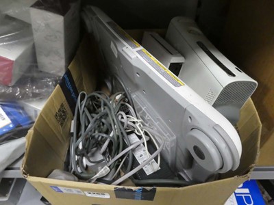 Lot 2208 - X-Box 360, Nintendo Wii and various...