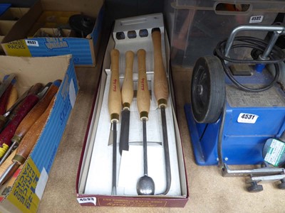 Lot 4533 - Robert Sorby 3 style spinning chisel set