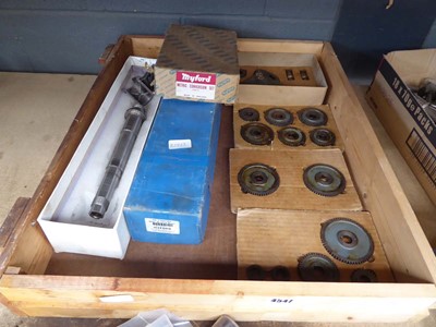 Lot 4547 - Qty of assorted lathe components to include...
