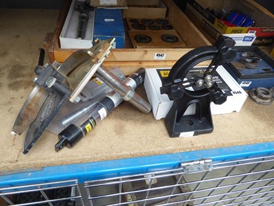 Lot 4548 - Wood cut True Grind sharpening system, a wood...