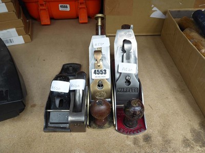 Lot 4553 - 4 assorted wood working planes, brands to...
