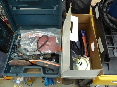 Lot 4584 - Black & Decker 240v sander with Ferm FP-82 planer