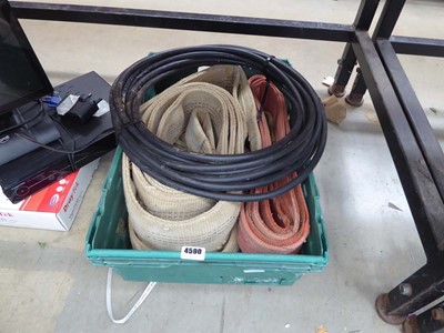Lot 4590 - Quantity of cable and lifting straps