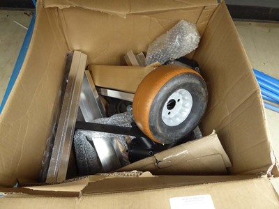 Lot 4560 - Half an under bay of mixed electrical...