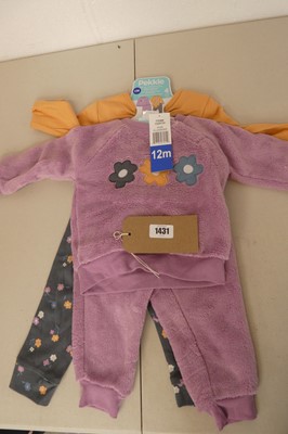 Lot 1431 - Approx. 12 Pekkle 4 piece clothing sets