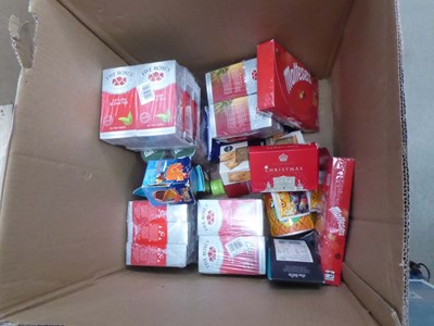 Lot 3207 - Small box of food, sauces etc.