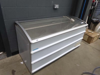 Lot 3237 - Large Novum chest freezer