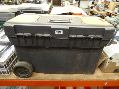 Lot 4645 - B&Q mobile toolbox