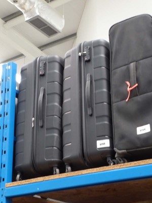 Lot 3255 - 2 large hard shelled American Tourister suitcases