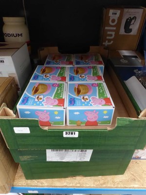 Lot 3281 - 3 trays of Peppa Pig bamboo suction bowls plus...