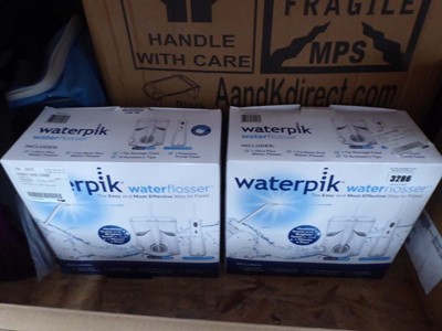 Lot 3286 - 2 water pik water flossers