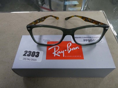 Lot 2303 - Boxed pair of Ray ban glasses